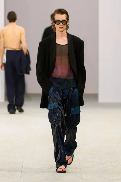 Look 58